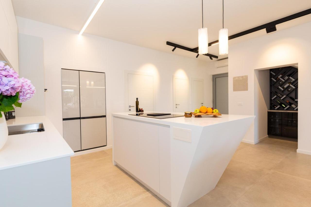 Luxury House Natanel Villa Skrip ภายนอก รูปภาพ