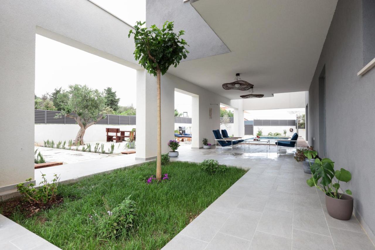 Luxury House Natanel Villa Skrip ภายนอก รูปภาพ